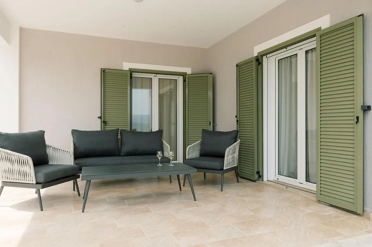 Vasilopoulos Residences - Villa Emelia With Shared Pool Argostóli Grèce